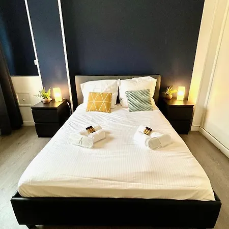 Giansar Yourhosthelper Apartment