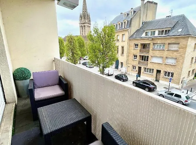 Giansar Yourhosthelper * Caen